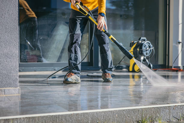 Best Pool Deck Cleaning  in Ridge Wood Heights, FL